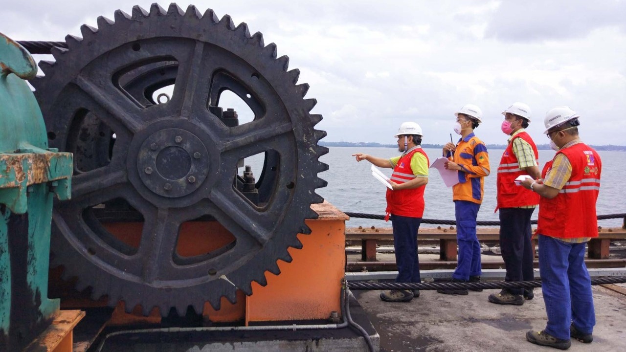 Pentingnya Sertifikasi Kompetensi SKTTK bagi Tenaga Teknik Ketenagalistrikan